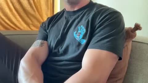 Snapshot of some_guy00 chatting on January 12, 6:13 pm Some guy00 online show from January 12, 6:13 pm