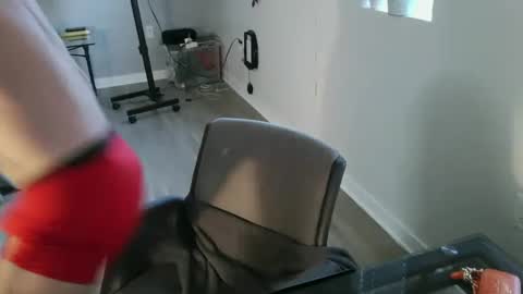 Snapshot of somerandom1109 chatting on September 10, 12:10 am somerandom1109 online show from September 10, 12:10 am