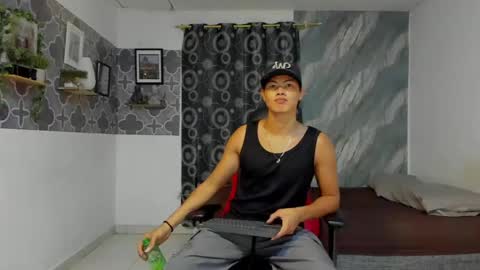 son_hades online show from April 19, 3:50 am