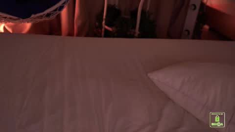 My name isSonya  online show from October 9, 6:50 pm