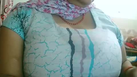 soni88888 online show from January 25, 2:03 pm