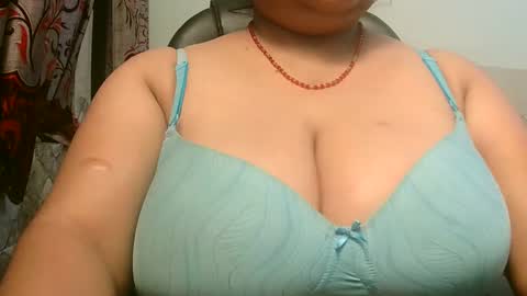 soni88888 online show from February 14, 3:36 pm