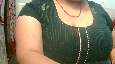 soni88888 online show from February 15, 4:47 am