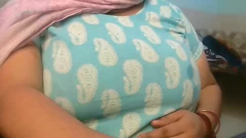 soni88888 online show from November 25, 5:18 am