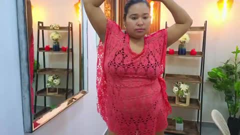 Snapshot of sonia_queen chatting on March 24, 7:41 pm Sonia online show from March 24, 7:41 pm