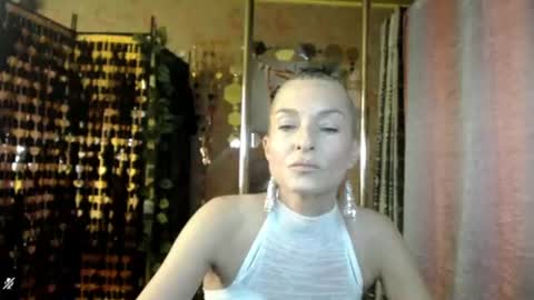 Snapshot of soniadance chatting on July 28, 2:13 pm Sonia online show from July 28, 2:13 pm