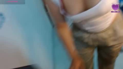 sonialatin69 online show from December 9, 3:00 pm