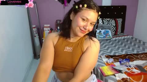 sonialatin69 online show from January 28, 3:25 pm