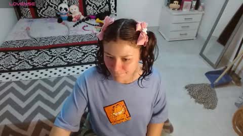 Snapshot of sonialatin69 chatting on October 7, 12:35 pm sonialatin69 online show from October 7, 12:35 pm