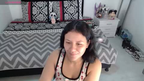 sonialatin69 online show from February 27, 1:00 pm