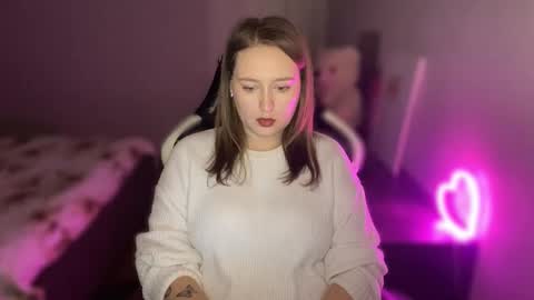 OksiFels online show from February 10, 6:12 pm