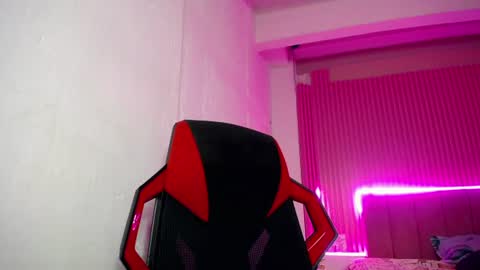 Snapshot of sonic_jess07 chatting on July 28, 7:39 pm sonic_jess07 online show from July 28, 7:39 pm