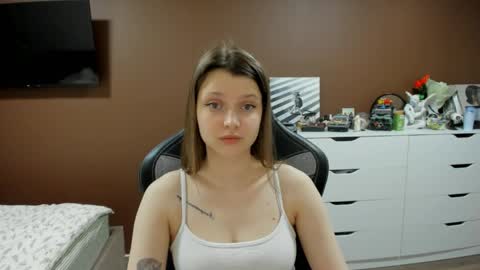 Snapshot of soninex chatting on April 1, 2:58 pm SoniNex online show from April 1, 2:58 pm