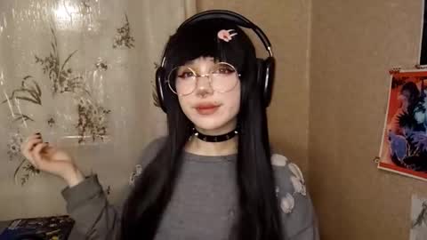 Mila online show from March 3, 4:13 pm