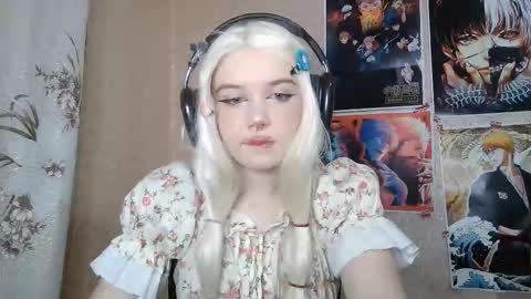 Mila online show from March 19, 5:17 pm