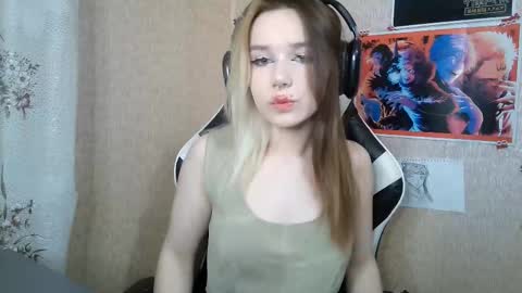 Mila online show from March 28, 6:18 pm