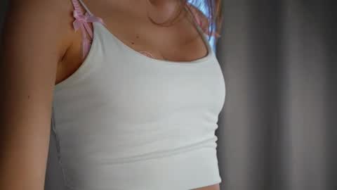 Eva 3 online show from October 31, 9:54 am