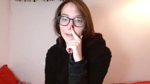 Snapshot of sonyasays chatting on November 10, 5:12 pm SonyaSays online show from November 10, 5:12 pm