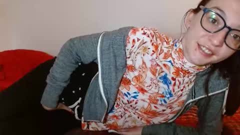 Snapshot of sonyasays chatting on November 30, 9:41 pm SonyaSays online show from November 30, 9:41 pm