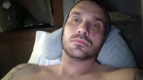 Snapshot of sooexxxhilarating chatting on January 17, 11:59 am sooexxxhilarating online show from January 17, 11:59 am