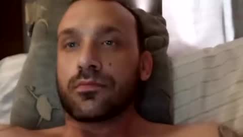 Snapshot of sooexxxhilarating chatting on February 15, 8:38 pm sooexxxhilarating online show from February 15, 8:38 pm