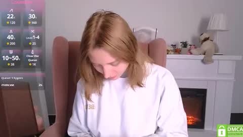 Snapshot of sookonstellita chatting on October 4, 8:40 pm Litta online show from October 4, 8:40 pm