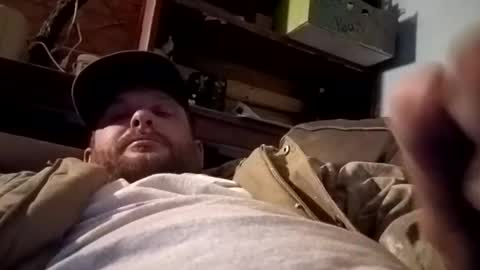 Snapshot of sooobored4141 chatting on January 16, 11:37 am sooobored4141 online show from January 16, 11:37 am