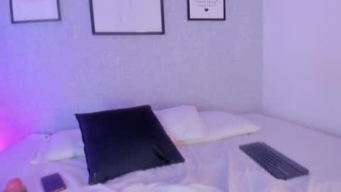 Sophia online show from December 28, 8:04 pm