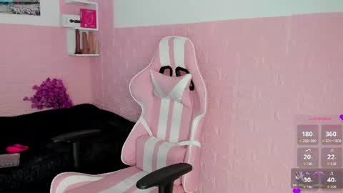 SOPHI online show from June 30, 2:29 pm
