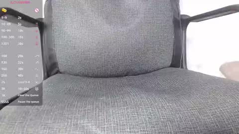 Snapshot of sophi_vi chatting on October 23, 12:43 am Sophie online show from October 23, 12:43 am