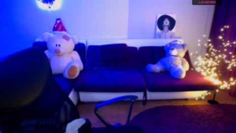 Snapshot of sophia__olsen chatting on December 3, 11:01 am sophia__olsen online show from December 3, 11:01 am