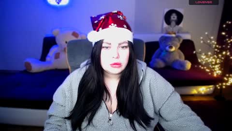 Snapshot of sophia__olsen chatting on December 22, 6:39 am sophia__olsen online show from December 22, 6:39 am