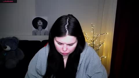 Snapshot of sophia__olsen chatting on February 16, 5:48 am sophia__olsen online show from February 16, 5:48 am