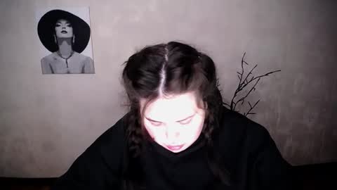 Snapshot of sophia__olsen chatting on October 2, 5:58 am sophia__olsen online show from October 2, 5:58 am