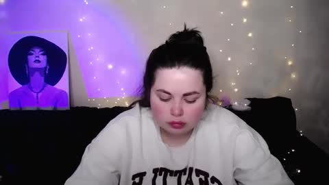 Snapshot of sophia__olsen chatting on February 24, 6:33 am sophia__olsen online show from February 24, 6:33 am