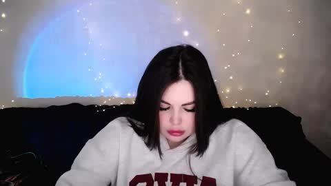 Snapshot of sophia__olsen chatting on March 8, 6:50 am sophia__olsen online show from March 8, 6:50 am