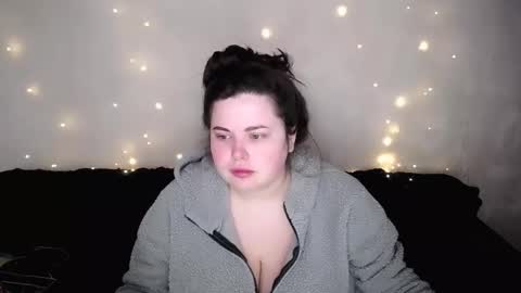 Snapshot of sophia__olsen chatting on March 17, 6:50 am sophia__olsen online show from March 17, 6:50 am
