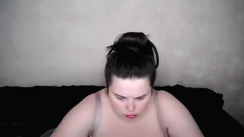 Snapshot of sophia__olsen chatting on March 18, 6:49 am sophia__olsen online show from March 18, 6:49 am