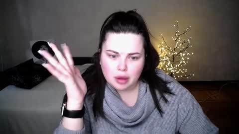 Snapshot of sophia__olsen chatting on April 1, 5:52 am sophia__olsen online show from April 1, 5:52 am