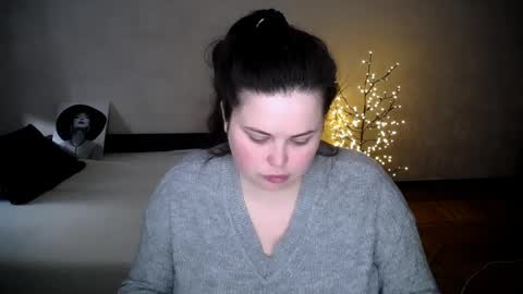 Snapshot of sophia__olsen chatting on April 8, 6:02 am sophia__olsen online show from April 8, 6:02 am