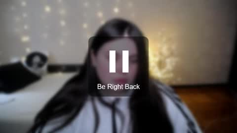 Snapshot of sophia__olsen chatting on April 11, 7:45 am sophia__olsen online show from April 11, 7:45 am
