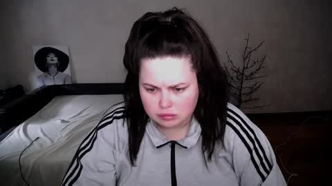 Snapshot of sophia__olsen chatting on April 22, 6:27 am sophia__olsen online show from April 22, 6:27 am