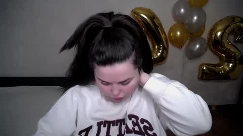 Snapshot of sophia__olsen chatting on April 28, 7:57 am sophia__olsen online show from April 28, 7:57 am