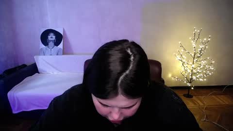 sophia__olsen online show from June 26, 6:51 am