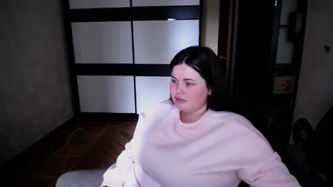 sophia__olsen online show from July 12, 9:11 am
