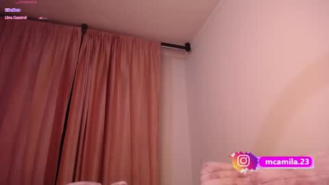 Snapshot of sophia_bones chatting on May 22, 12:40 am SophiI online show from May 22, 12:40 am