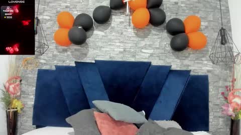 Sophia  online show from November 3, 11:55 am