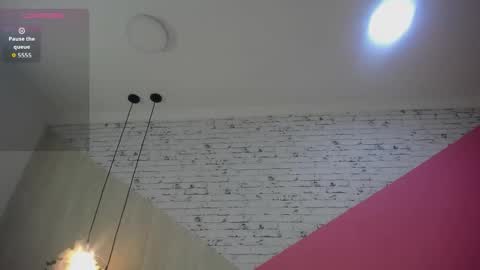 sophia_brunette21 online show from December 4, 11:19 am