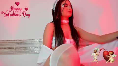 Sophia online show from February 14, 1:18 pm