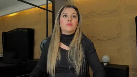 Sophia online show from October 5, 4:16 pm